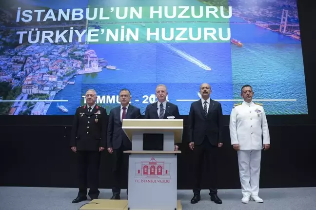 İstanbul'da Terör Örgütlerine Karşı Yapılan Operasyonlarda Binlerce Şüpheli Yakalandı