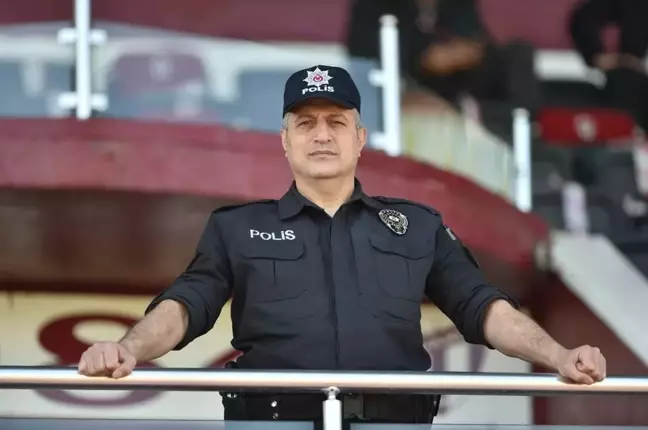 Mide Kanseriyle Mücadele Eden Polis Memuru Hayatını Kaybetti