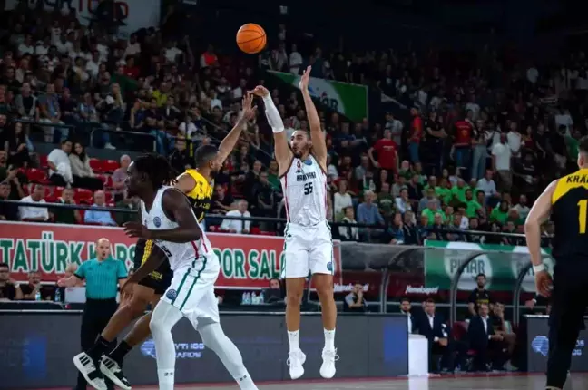 Karşıyaka FIBA Şampiyonlar Ligi'nde İlk Maçını Kaybetti