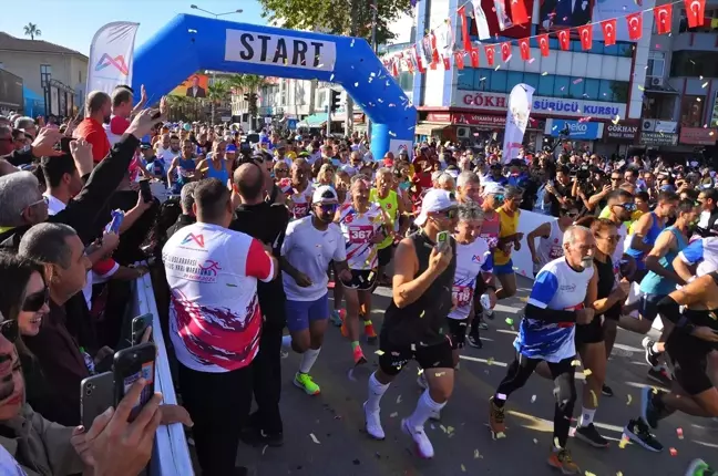 Uluslararası Tarsus Yarı Maratonu'nda Kenyalı Sporcular Zafere Ulaştı