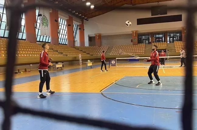 Türkiye Futnet Takımı Dünya Şampiyonası'na Hazırlanıyor