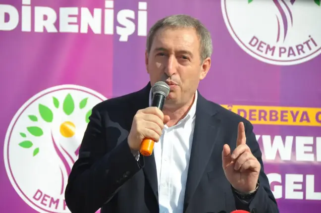 DEM Parti Liderlerinden Kayyım Uygulamasına Tepki