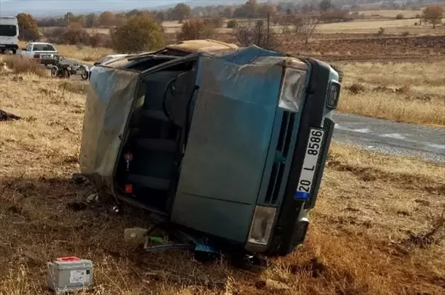 Denizli'de devrilen otomobildeki 1 kişi öldü, 1 kişi yaralandı