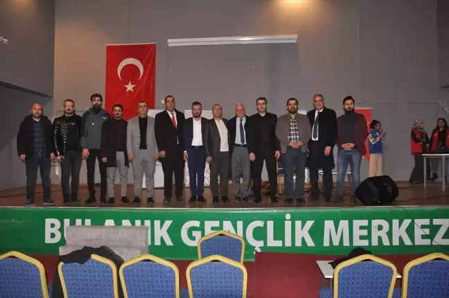 Muş'ta Meslek Yüksek Okulu Öğrencilerine Eğlenceli Etkinlik