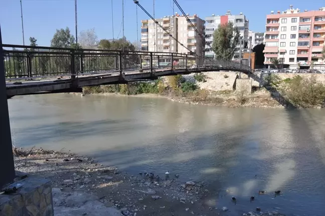 Silifke'deki Dr. Erdinç Şahin Asma Yaya Köprüsü Bakım Nedeniyle Kapandı