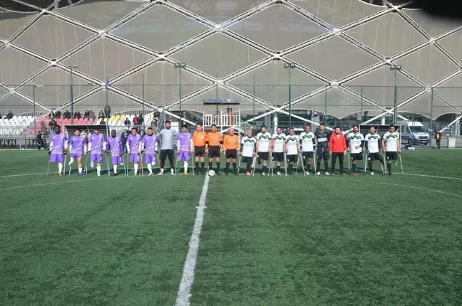 Gebze Belediyesi Ampute Futbol Takımı, Sakarya'yı 4-1 Mağlup Etti