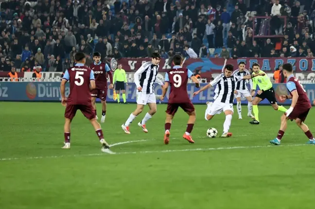 Trabzonspor, Juventus'u 1-0 Yenerek UEFA Gençlik Ligi'nde Son 16'ya Kaldı