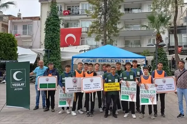 Yeşilay'dan Bağımlılıkla Mücadele Projesi Çine'de Uygulandı
