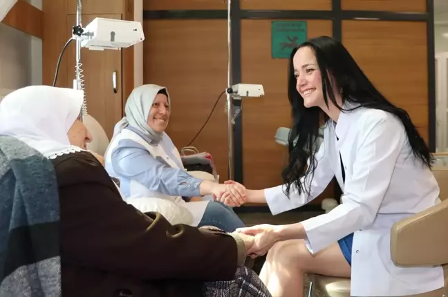 Kansere İnat: Kahkaha Yogası ile Kemoterapiye Neşeli Başlangıç