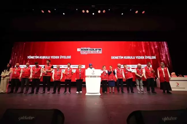 Kütahyalı Semra Tozaraydın Kızılay'ın yeni yönetimde
