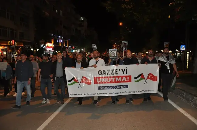 Kütahya'da vatandaşlar Gazze için