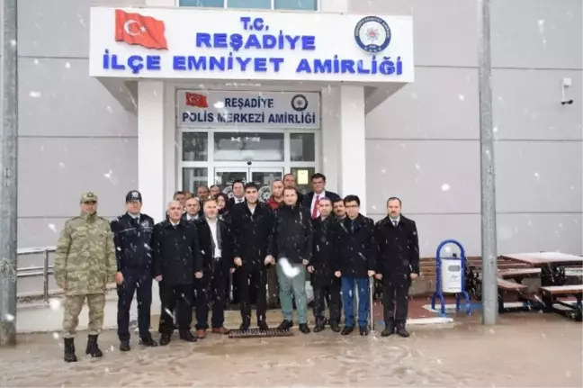 Reşadiye'de Polise Destek