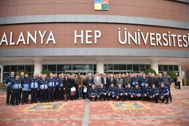 Alanya Zabıtasına Kişisel Gelişim ve İletişim Sertifikası