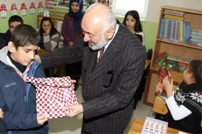 Müftü Arvas'tan Engelli Öğrencilere Ziyaret