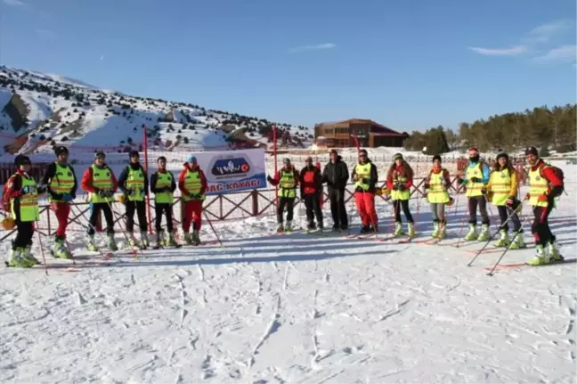 Dağ Kayağı Milli Takımı Erzincan'da