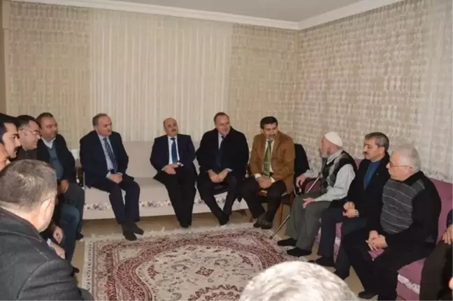 Bakan Faruk Özlü'den Keskin Ailesine Taziye Ziyareti