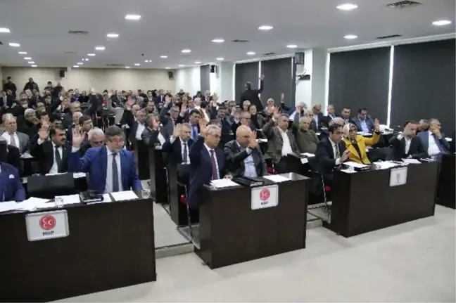 Büyükşehir Meclisi'nde Karla Mücadele Gerginliği