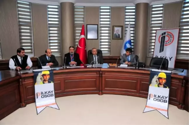 Yyü'de Sertifika Dağıtım Töreni