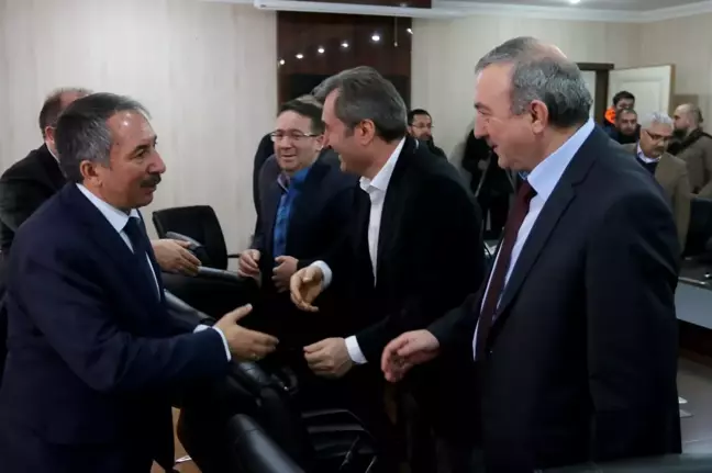 Ağrı İbrahim Çeçen Üniversitesi'nde Devir Teslim Töreni Yapıldı