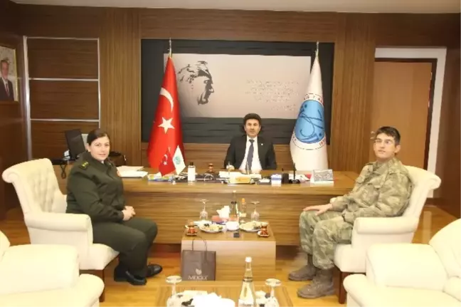 Rektör Karacoşkun'a Tebrik Ziyareti Sürüyor