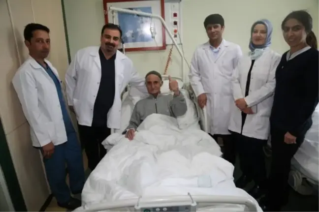 Erzurum Bölge Eğitim ve Araştırma Hastanesi Genel Cerrahi Kliniği Cerrahi Onkolog'la Kanseri Vuruyor