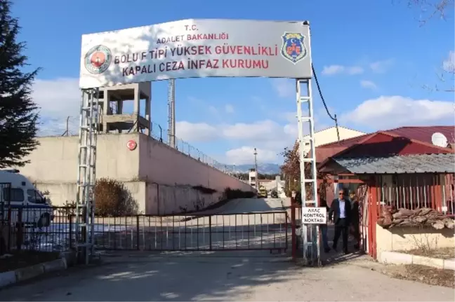 Mehmet Ali Ağca, Alaattin Çakıcı'yı Cezaevinde Ziyaret Etti