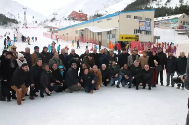 Tgk'na Bağlı Federasyon ve Cemiyet Başkanları Büyükşehir Belediyesi ve Dagc'nin Ev Sahipliğinde...