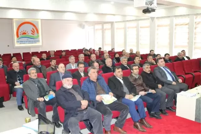 Bayburt Muhtarlarına Bilgilendirme Toplantısı Düzenlendi