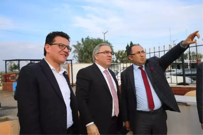 TOKİ Başkanı Turan, Finike'de İncelemelerde Bulundu