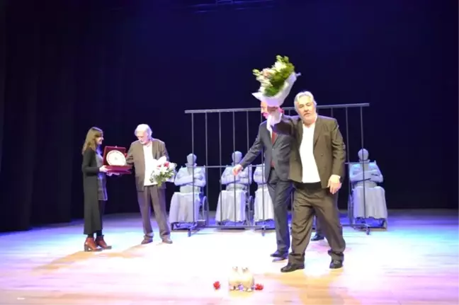 Adalet, Sizsiniz' Oyunu, Tiyatro Severlerle Buluştu