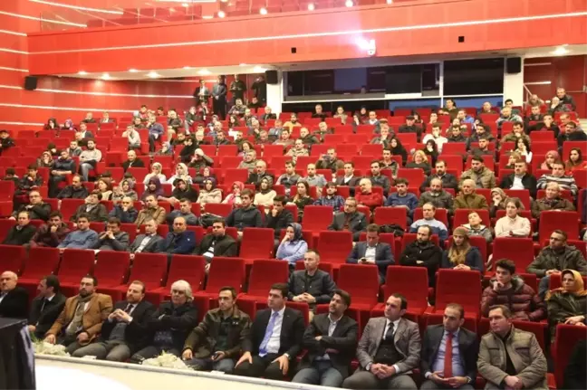 Gebze'de Cumhurbaşkanlığı Sistemi Konferansı