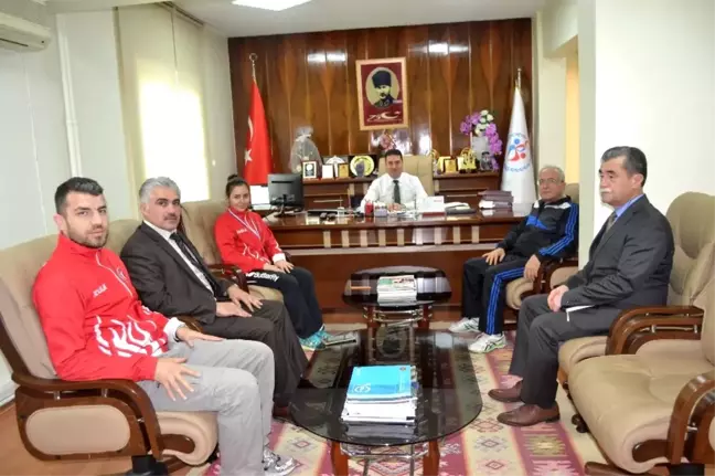Ataşbak: