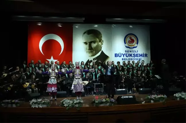 Özay Gönlüm,