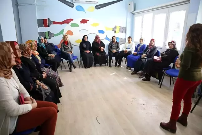 Buca'da Ailelere Çok Yönlü Eğitim