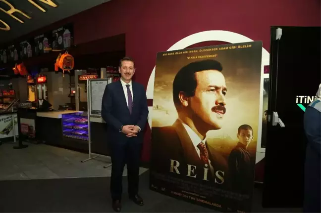 İlkadım 'Reis'i İzledi