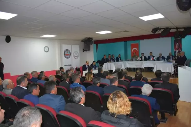Malatya Valisi Toprak İlçeleri Ziyaret Etti