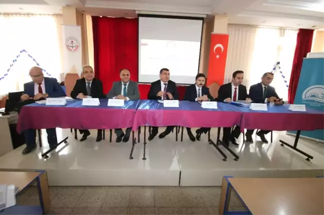 Beyşehir'de Balıkçılık ile İlgili Bilgilendirme Toplantısı Yapıldı