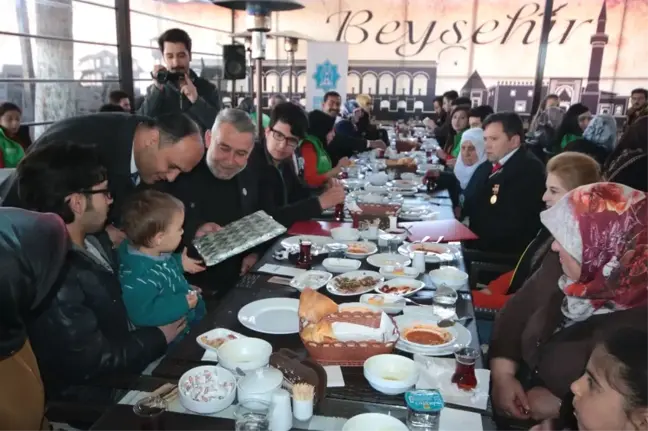 Beyşehir Belediyesi'nden Şehit Aileleri ve Gaziler Onuruna Yemek