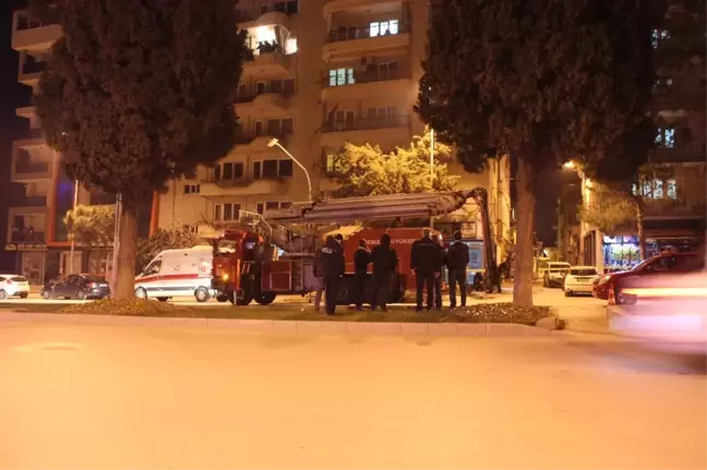 Denizli'de 19 Yaşındaki Kız 7.kattan İntihara Kalkıştı