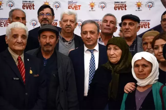 AK Parti Yaşlılar ile Bir Araya Geldi