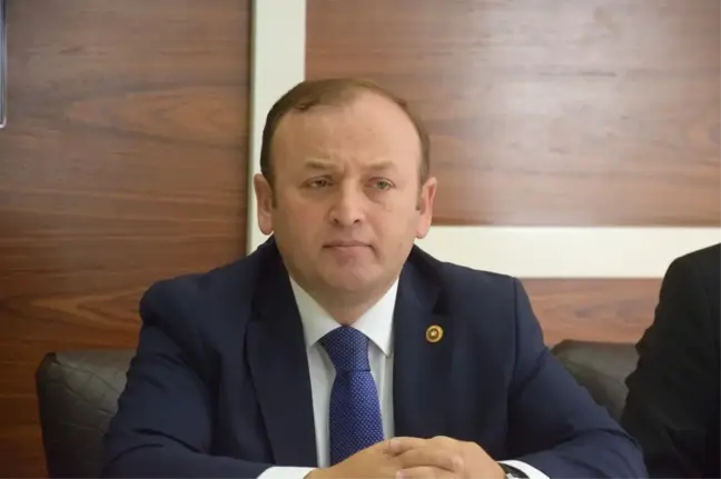 Ak Partili Sabri Öztürk CHP'li Bektaşoğlu'nun Muhtarlara Gönderdiği Mektubu Eleştirdi