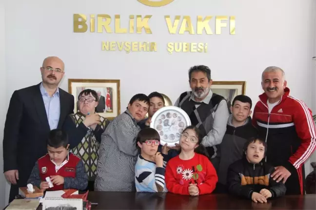 Özel Eğitim Uygulama Merkezi, Birlik Vakfı Başkanı Leblebici'yi Ziyaret Etti