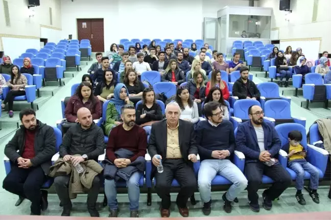 Başrol Sensin: Hayata Sinemadan Bakmak