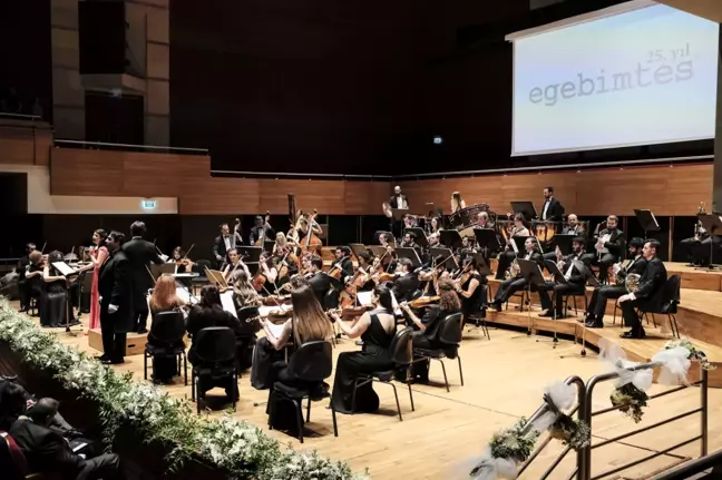 Egebimtes 25. Yılını Muhteşem Bir Konserle Kutladı