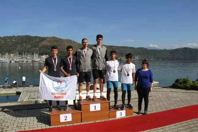 Fethiye'de Kürek Şampiyonası Heyecanı