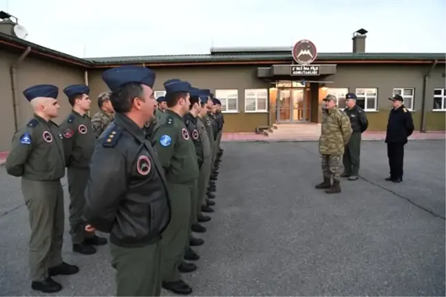 Dha Yurt - Orgeneral Hulusi Akar, Batman'daki 14'üncü İnsansız Uçak Sistemleri Üs Komutanlığı'nda...