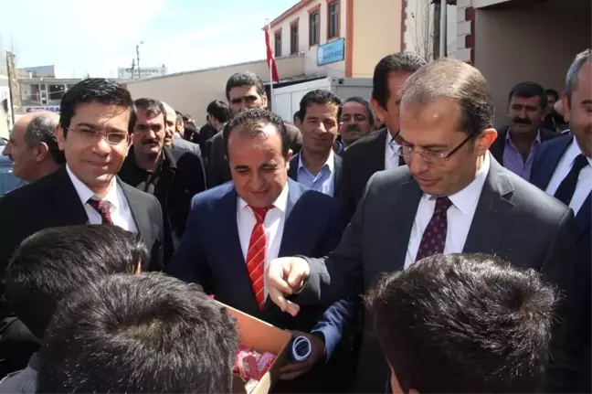 Vali İbrahim Taşyapan Başkale İlçesinde