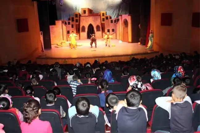 Ali Baba ve Kırk Haramiler