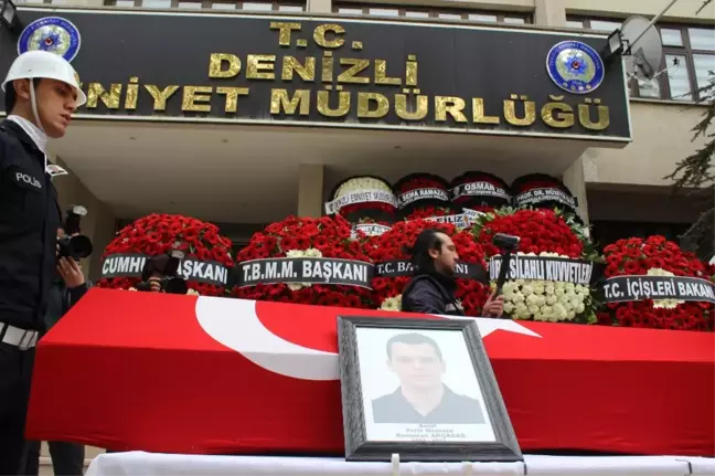 Şehit Polis Için Tören Düzenlendi