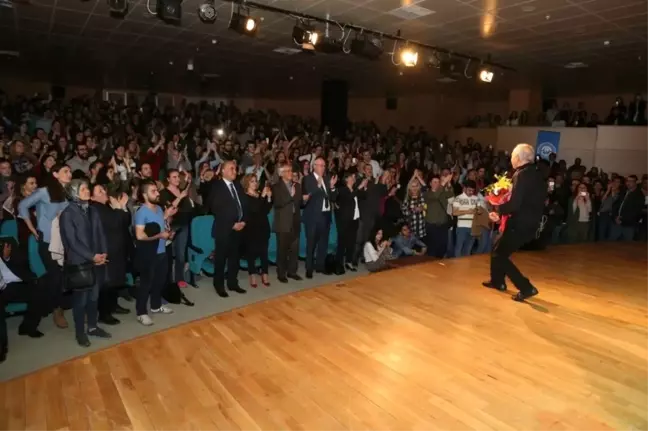 Genco Erkal 'İnsanlarım' ile Eskişehirlilerle Buluştu
